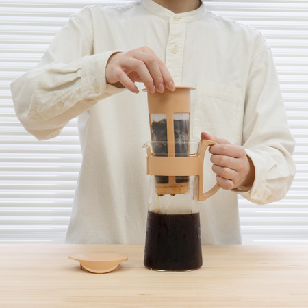 Hario Mizudashi Coffee Pot Mini 600 ml Kremowy - obrazek 5