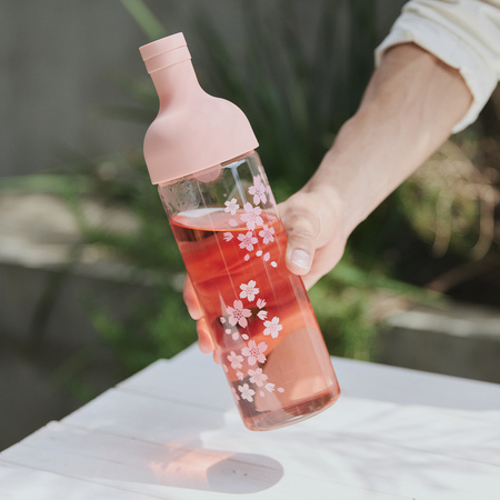 Hario - butelka szklana z filtrem Cold Brew Aya kwiat wiśni 750ml - różowa - obrazek 3