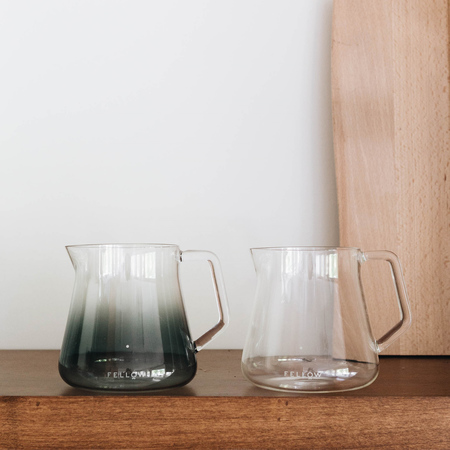 Fellow Mighty Small Glass Carafe - Serwer Szkło Dymione - obrazek 6