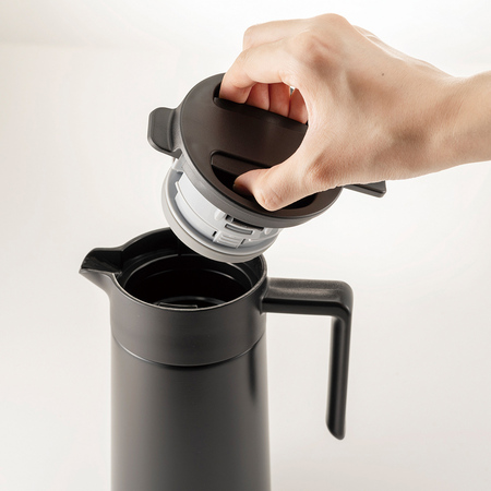 Hario serwer termiczny z ceramiczną powłoką 800ml czarny - obrazek 3