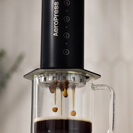 Aeropress - Zaparzacz do kawy Steel czarny - obrazek 2